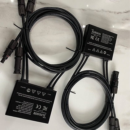 800W solar optimizer 600W solar optimizer  Highly compatible with 99.99% inverters.Contact us for a discount.PV Smart Optimizer.Photovoltaic optimizer.